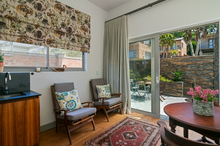 4 Bedroom Property for Sale in Buffalo Bay Western Cape